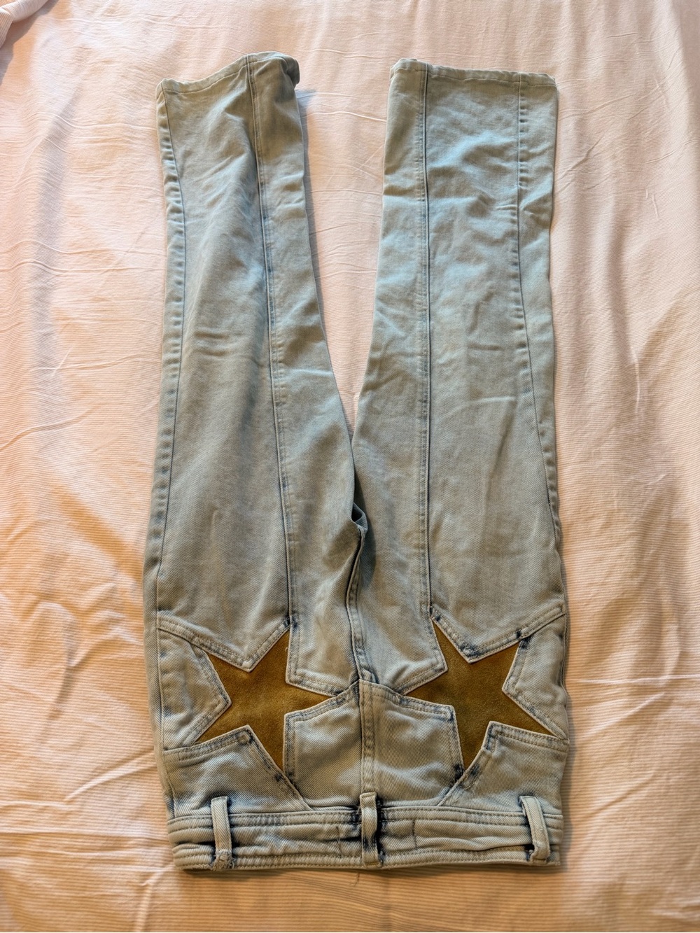 Light Wash Jeans With Yellow Star Pockets - Picture 3 of 12
